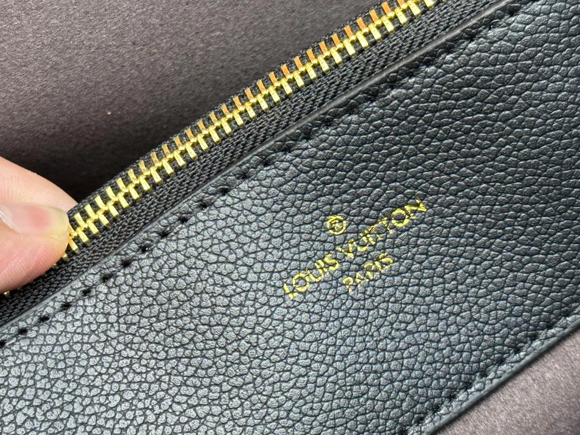 All Categories Official Website "Brand Women's Bags" Women's Bags 💙 LV 2025 New LV Crossbody Bag
