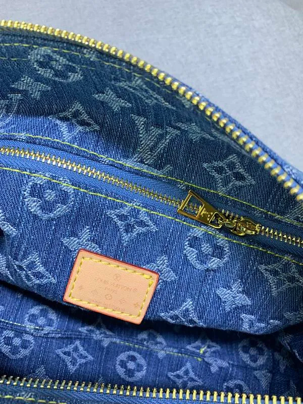All Categories Official Website "Brand Women's Bags" Women's Bags 💙 LV 2024 New LV Cosmetic Bag