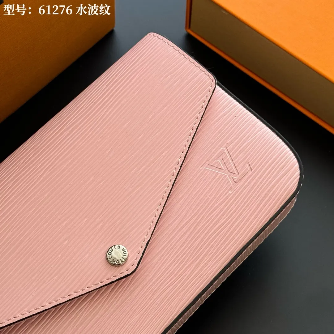 All Categories Official Website "Brand Women's Bags" Women's Bags 💙 LV 2026 New LV Classic Three-in-One Crossbody Bag