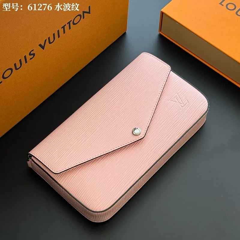 All Categories Official Website "Brand Women's Bags" Women's Bags 💙 LV 2026 New LV Classic Three-in-One Crossbody Bag