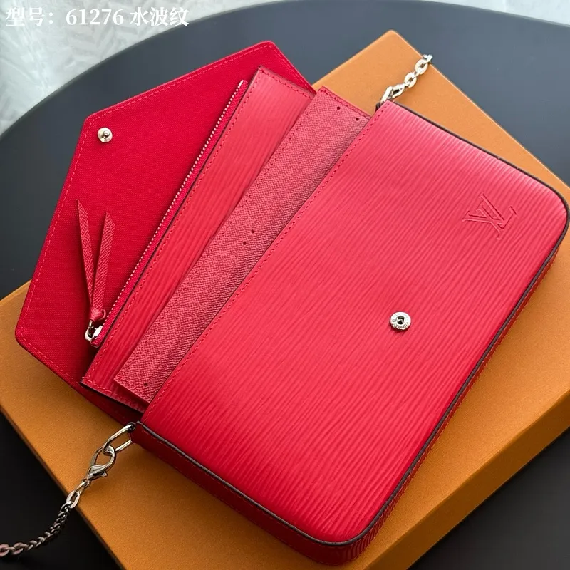 All Categories Official Website "Brand Women's Bags" Women's Bags 💙 LV 2026 New LV Classic Three-in-One Crossbody Bag