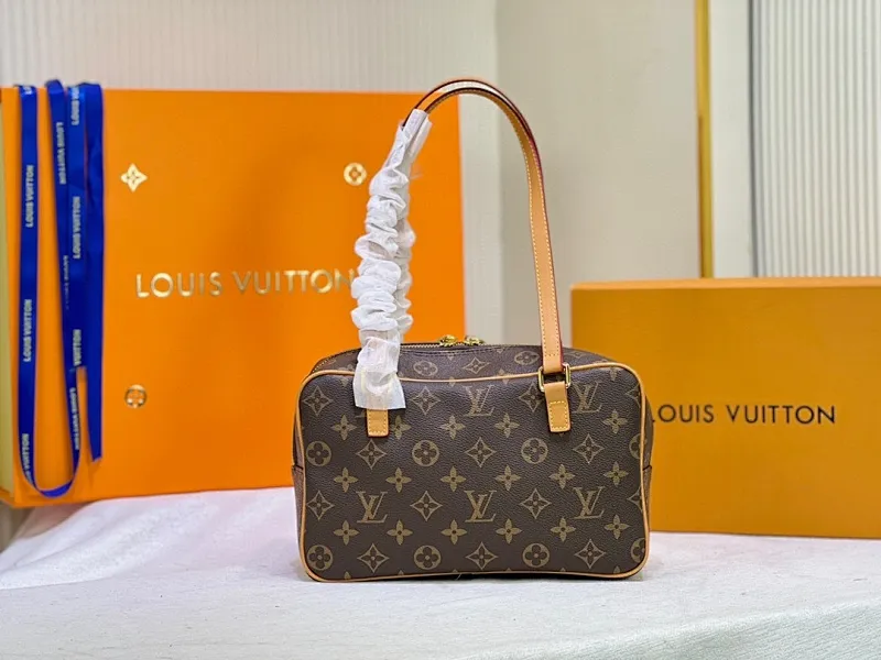 All categories Official website "Brand Women's Bags" Women's Bags 💙 LV replica LV, fine imitation LV bags, LV shoulder bags, 2023 official latest version LV handbags, bag factory, original material, size: 26-17-12CM