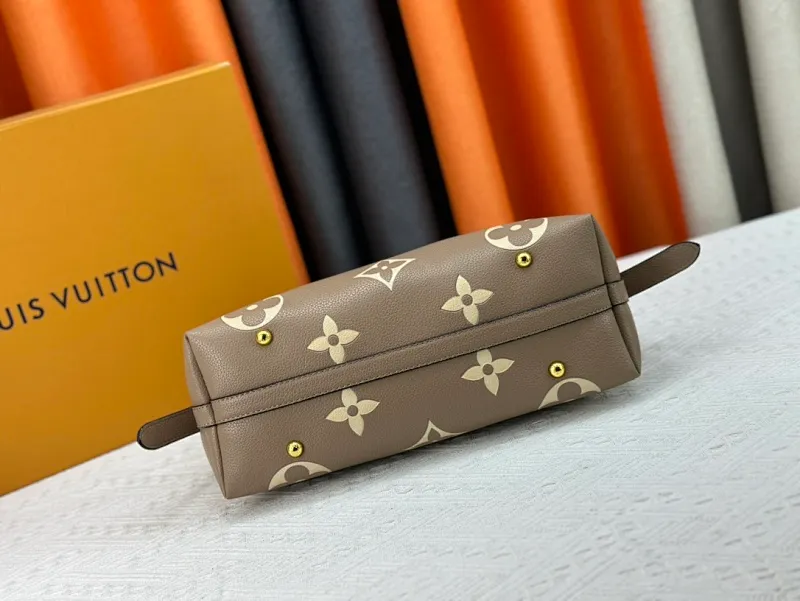 All Categories Official Website "Brand Women's Bags" Women's Bags 💙 LV 2024 Official Website New LV Crossbody Bags