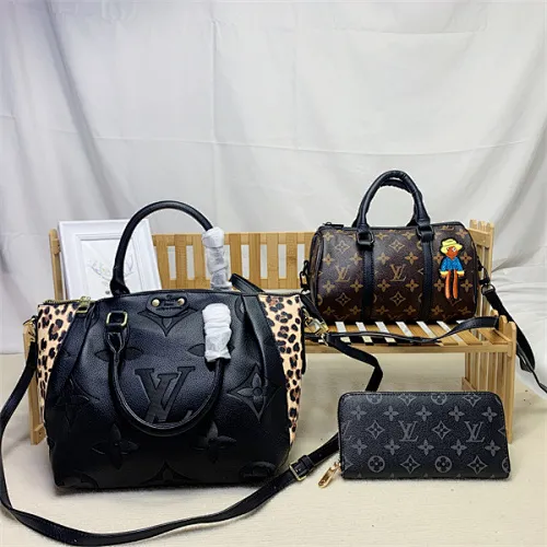All categories Official website "Three-piece bag set" Three-piece set💖 LV 2023 new LV bag three-piece set wholesale