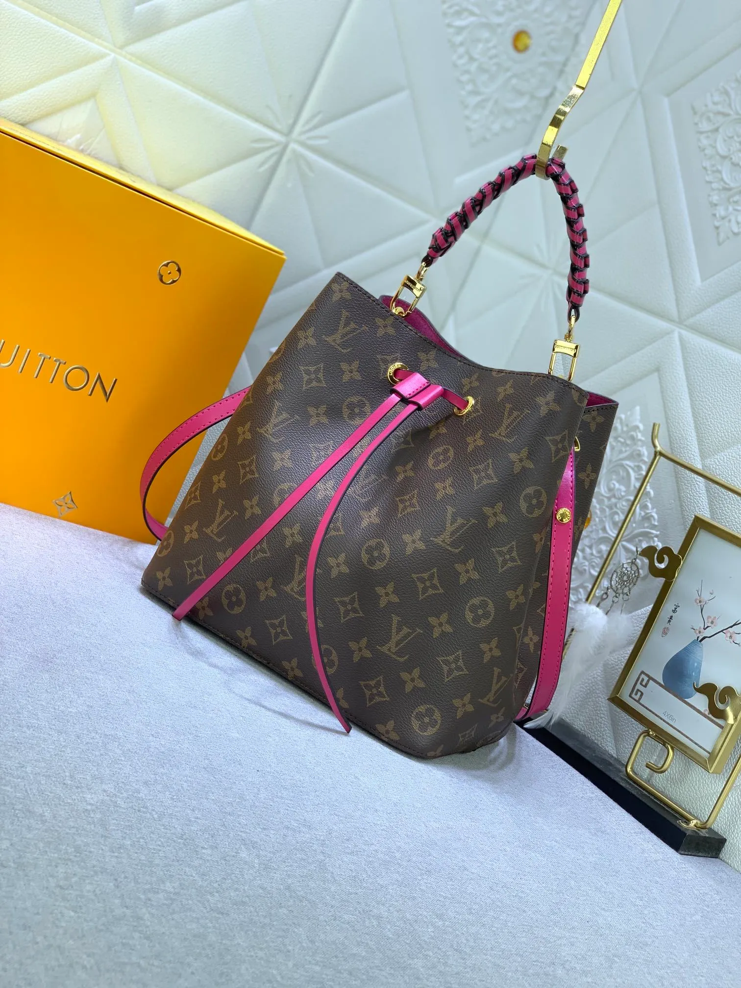 All Categories Official Website "Brand Women's Bags" Women's Bags 💙 LV 2024 New LV Crossbody Bag