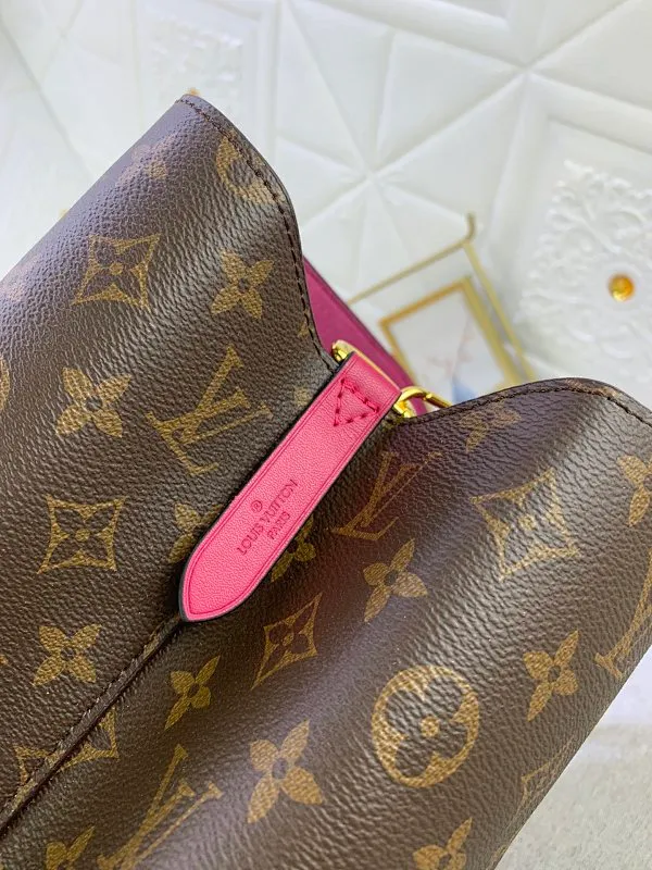 All Categories Official Website "Brand Women's Bags" Women's Bags 💙 LV 2024 New LV Crossbody Bag