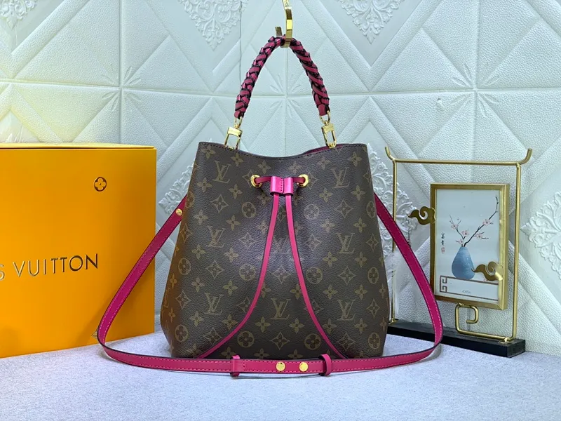 All Categories Official Website "Brand Women's Bags" Women's Bags 💙 LV 2024 New LV Crossbody Bag