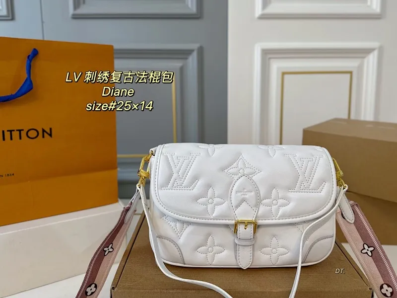 All Categories Official Website "Brand Women's Bags" Women's Bags 💙 LV 2025 New LV Embroidery 🪡Diane Retro Baguette Bag