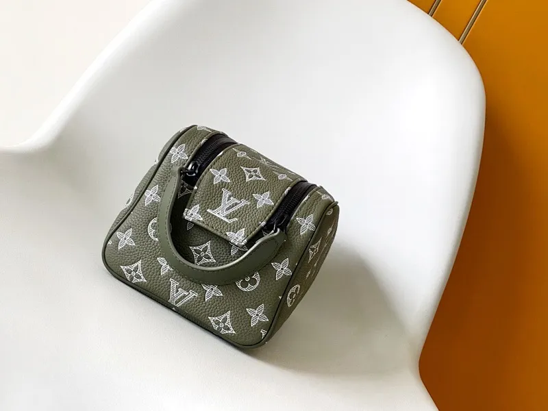 All Categories Official Website "Brand Women's Bags" Women's Bags 💙 LV 2025 New LV Cosmetic Bag