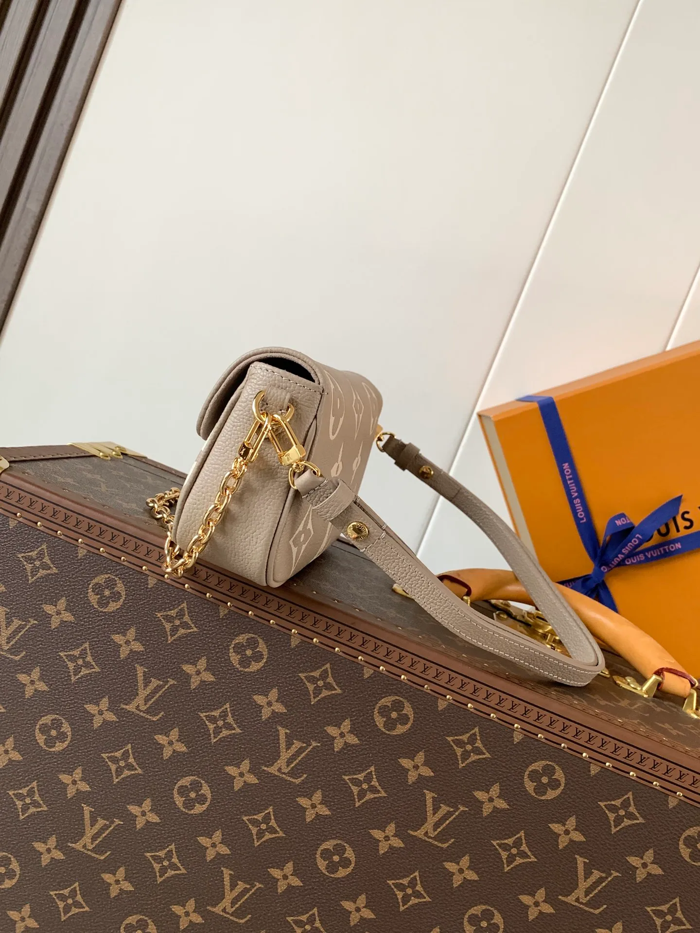 All Categories Official Website "Brand Women's Bags" Women's Bags 💙 LV 2026 Official Website New LV Crossbody Bag