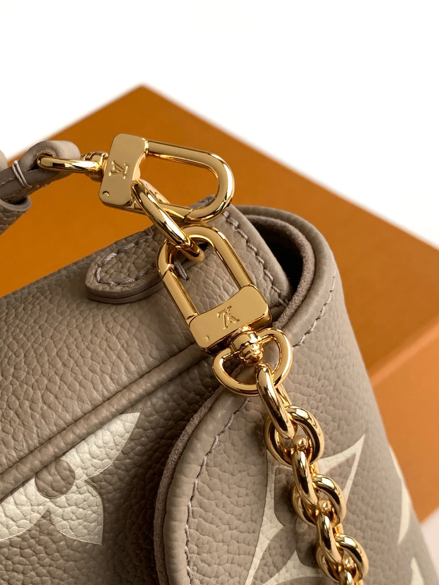 All Categories Official Website "Brand Women's Bags" Women's Bags 💙 LV 2026 Official Website New LV Crossbody Bag