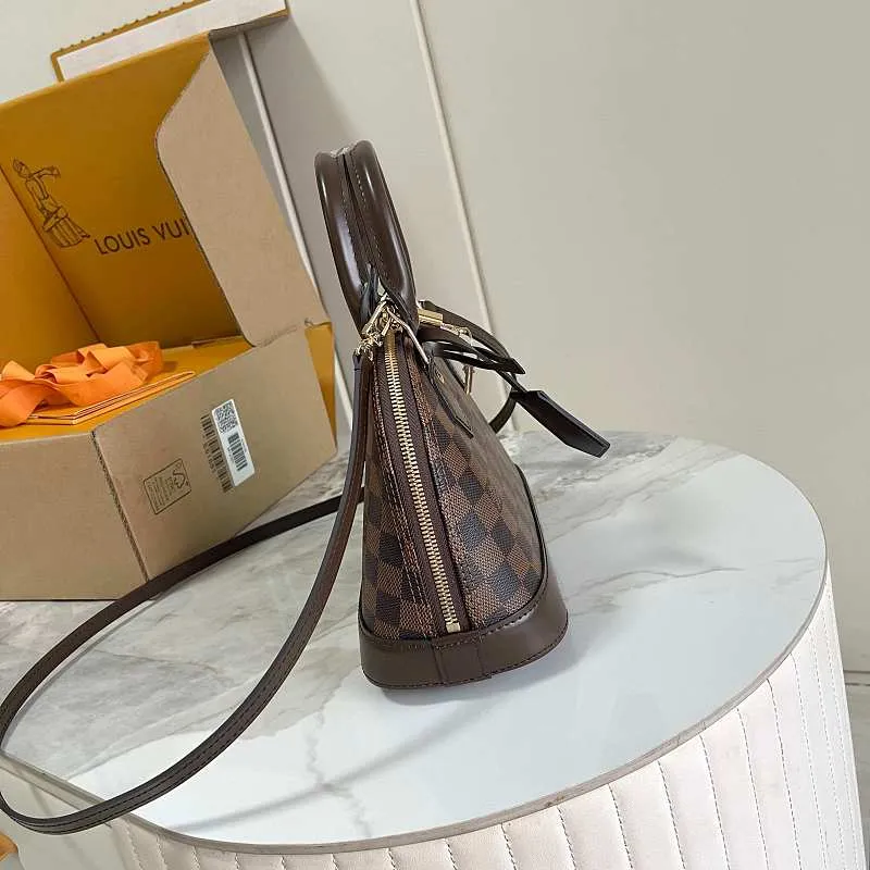 All Categories Official Website "Brand Women's Bags" Women's Bags 💙 LV LV 2026 New Crossbody Shoulder Bag