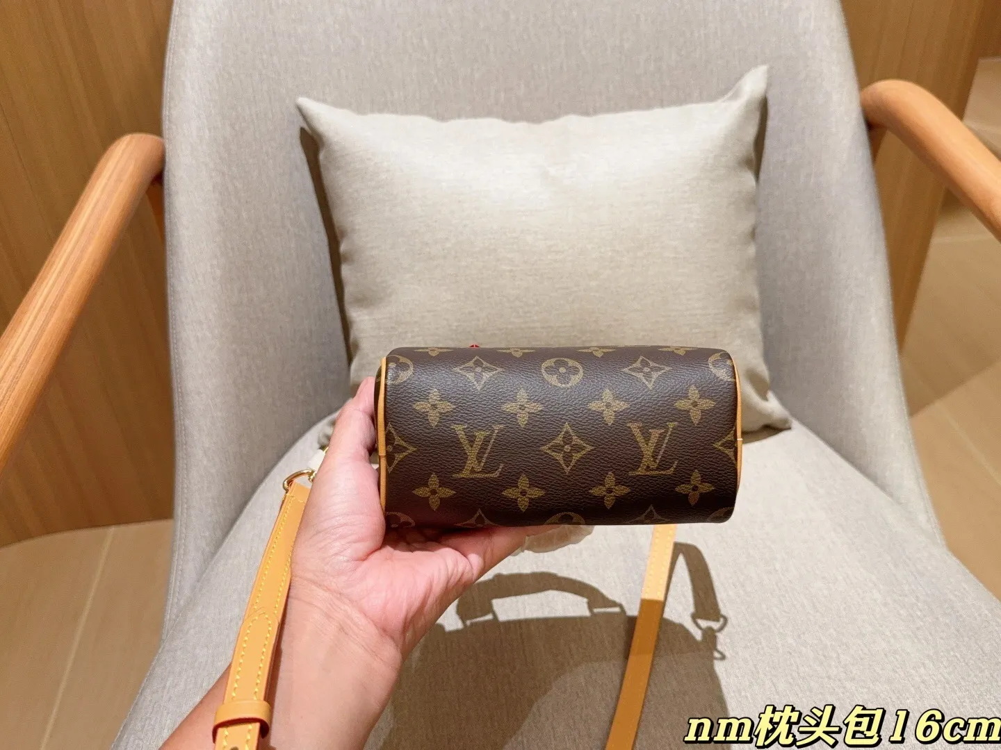 All Categories Official Website "Brand Women's Bags" Women's Bags 💙 LV 2025 New LV Crossbody Bag