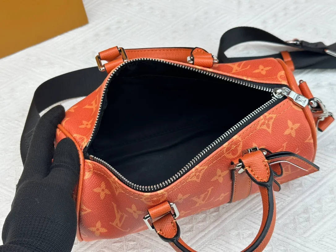 All Categories Official Website "Brand Women's Bags" Women's Bags 💙 LV 2024 New LV Crossbody Bag