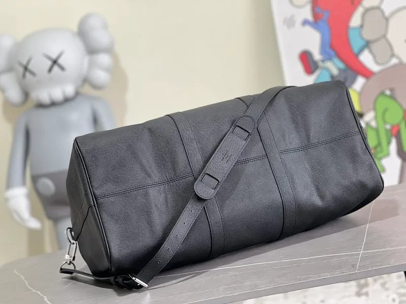 All Categories 💚 Authentic Grade Bags 💚 LV 2026 New LV Travel Bag