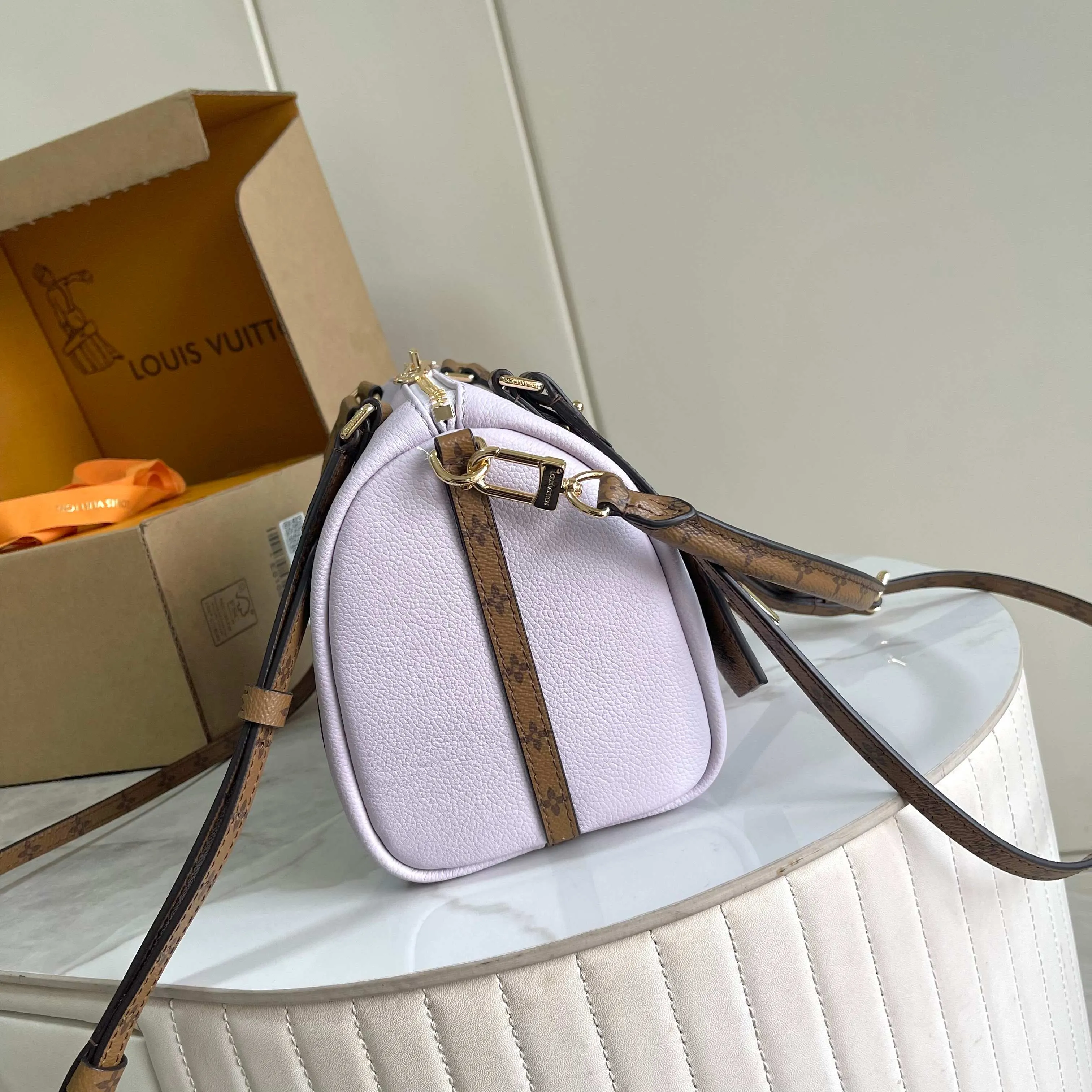 All Categories Official Website "Brand Women's Bags" Women's Bags 💙 LV LV 2026 New Crossbody Shoulder Bag