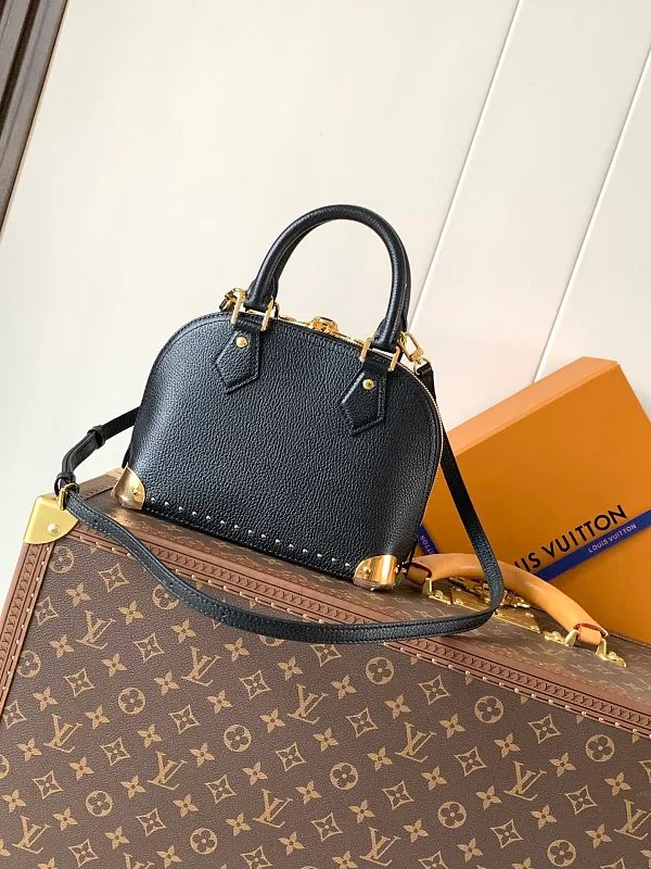 All Categories Official Website "Brand Women's Bags" Women's Bags 💙 LV 2026 Official Website New LV Crossbody Bag