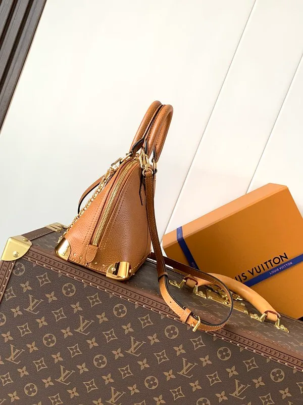 All Categories Official Website "Brand Women's Bags" Women's Bags 💙 LV 2026 Official Website New LV Crossbody Bag