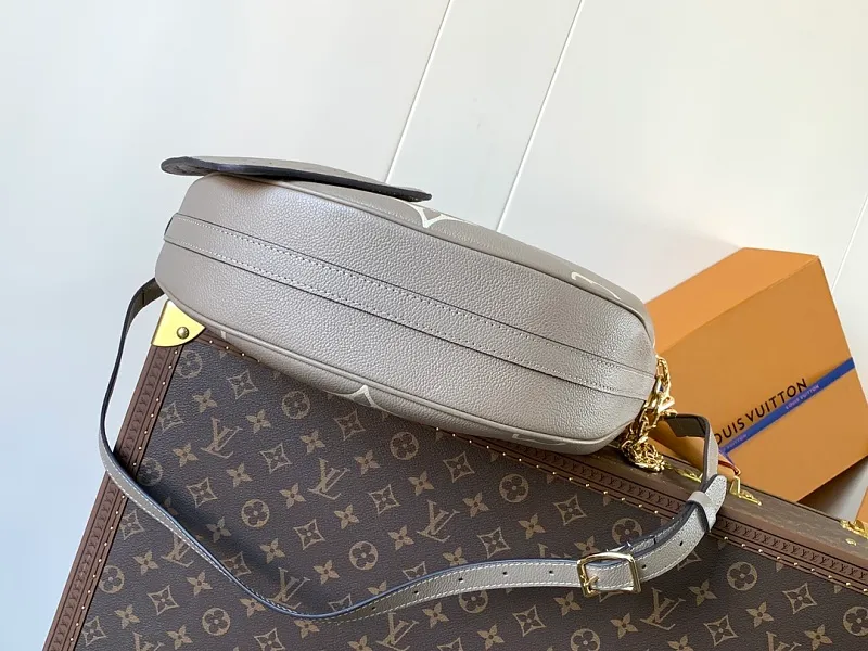 All Categories Official Website "Brand Women's Bags" Women's Bags 💙 LV 2026 New LV Crossbody Bag