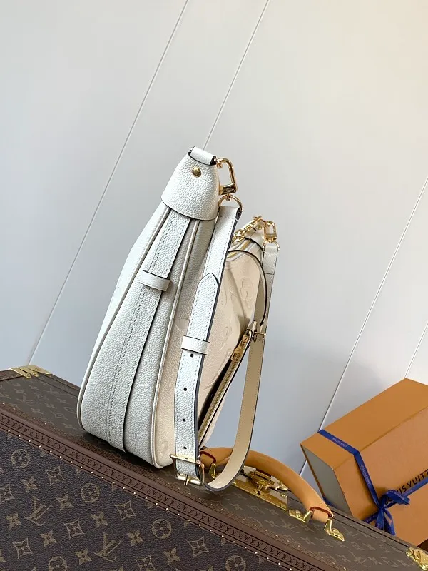 All Categories Official Website "Brand Women's Bags" Women's Bags 💙 LV 2026 New LV Crossbody Bag