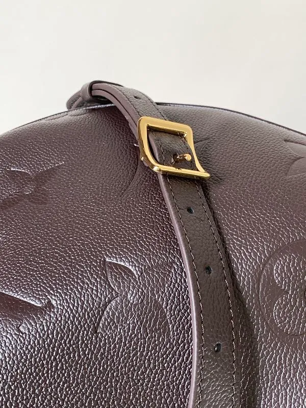 All Categories Official Website "Brand Women's Bags" Women's Bags 💙 LV 2026 New LV Crossbody Bag