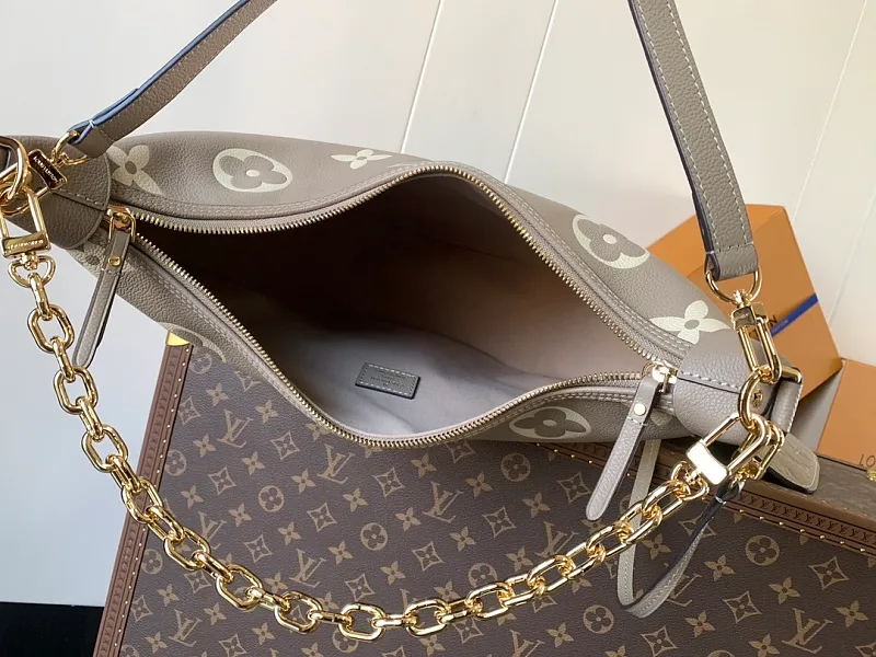 All Categories Official Website "Brand Women's Bags" Women's Bags 💙 LV 2026 New LV Crossbody Bag