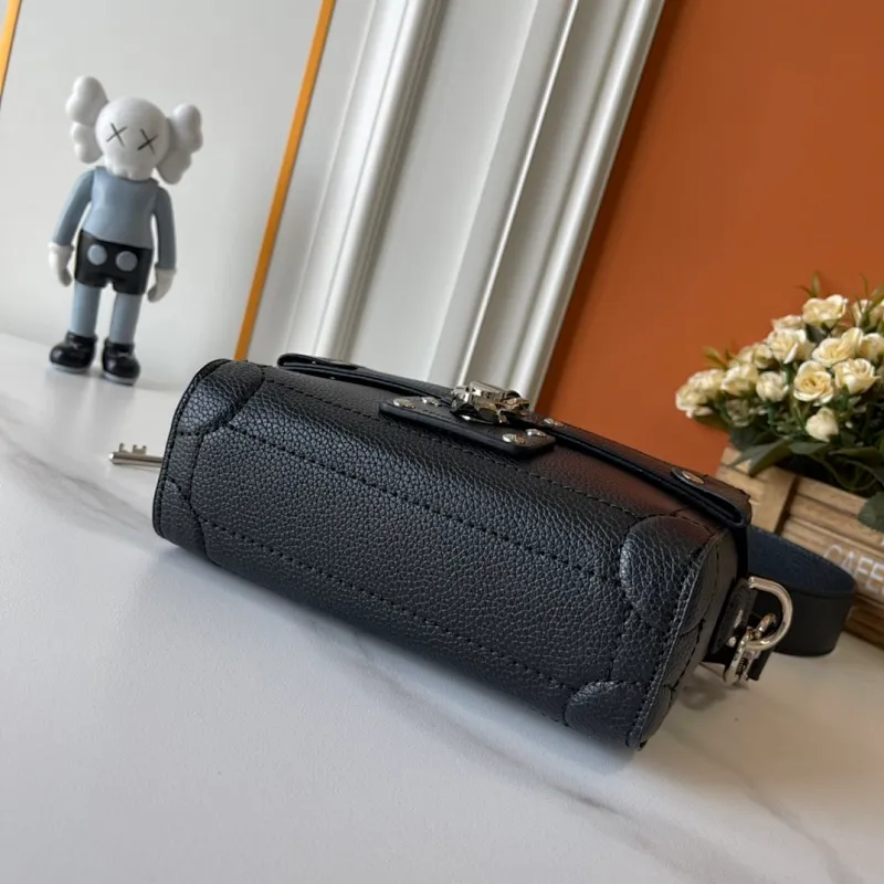 All Categories Official Website "Brand Women's Bags" Women's Bags 💙 LV 2026 New LV Crossbody Bag