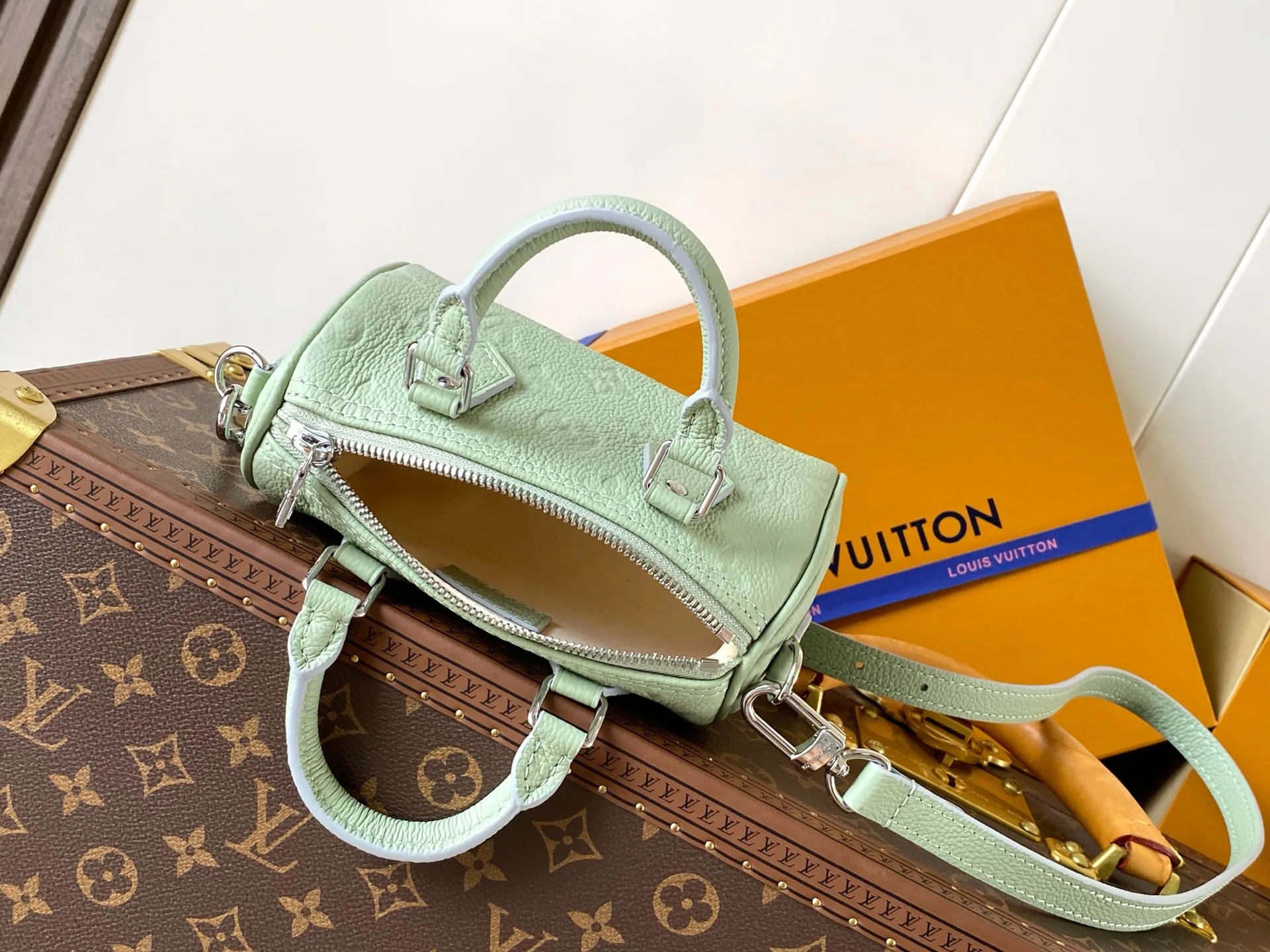 All Categories Official Website "Brand Women's Bags" Women's Bags 💙 LV 2026 New LV Crossbody Bag