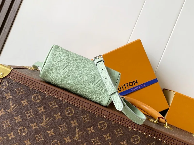 All Categories Official Website "Brand Women's Bags" Women's Bags 💙 LV 2026 New LV Crossbody Bag