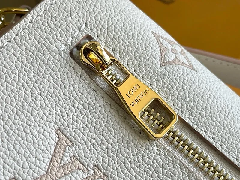 All Categories 💚 Authentic Grade Bags 💚 LV 2026 New LV Top Replica Crossbody Shoulder Bag