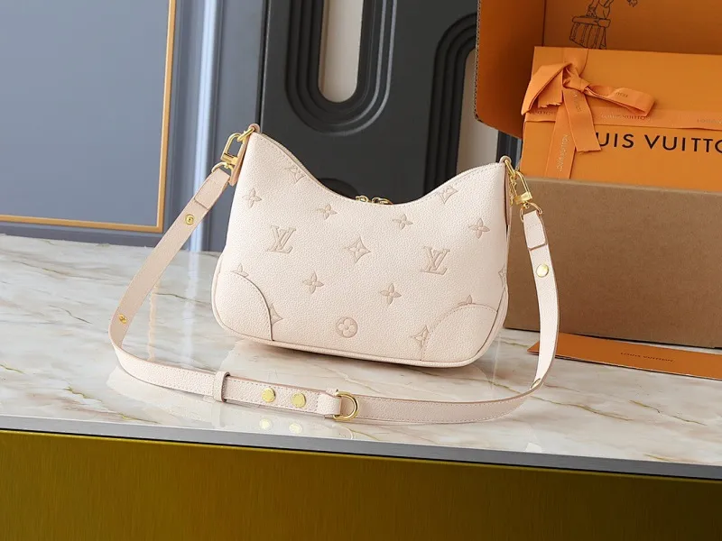 All Categories Official Website "Brand Women's Bags" Women's Bags 💙 LV 2025 New LV Crossbody Bag