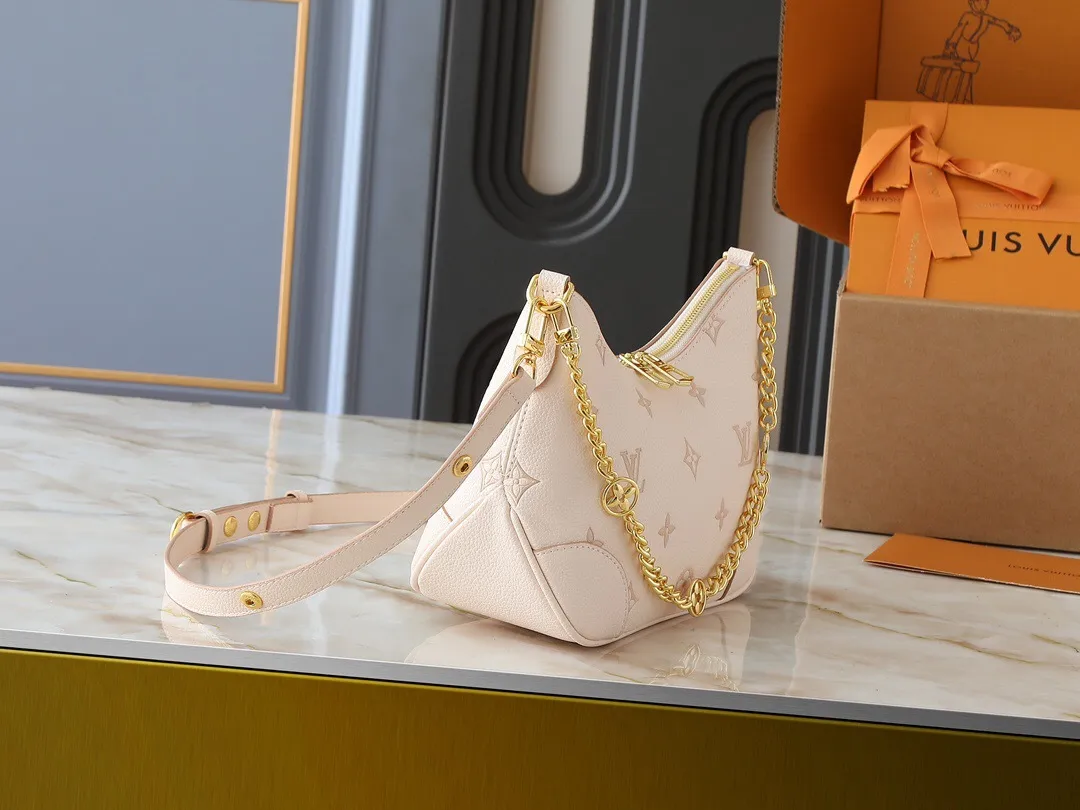 All Categories Official Website "Brand Women's Bags" Women's Bags 💙 LV 2025 New LV Crossbody Bag