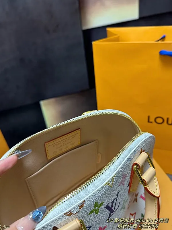 All Categories Official Website "Brand Women's Bags" Women's Bags 💙 LV 2025 New LV Crossbody Bag
