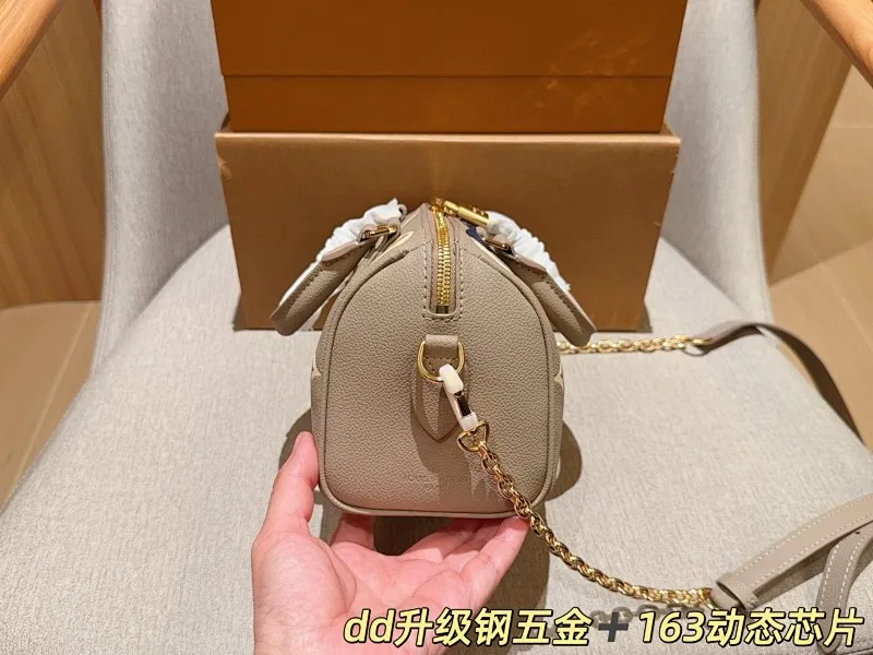 All Categories Official Website "Brand Women's Bags" Women's Bags 💙 LV 2025 New LV Crossbody Bag