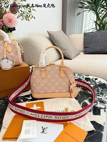 All Categories Official Website "Brand Women's Bags" Women's Bags 💙 LV 2025 New LV Crossbody Bag