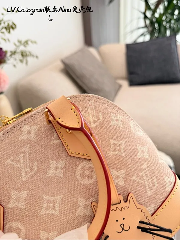 All Categories Official Website "Brand Women's Bags" Women's Bags 💙 LV 2025 New LV Crossbody Bag