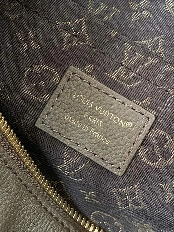 All Categories Official Website "Brand Women's Bags" Women's Bags 💙 LV 2026 New LV Crossbody Bag