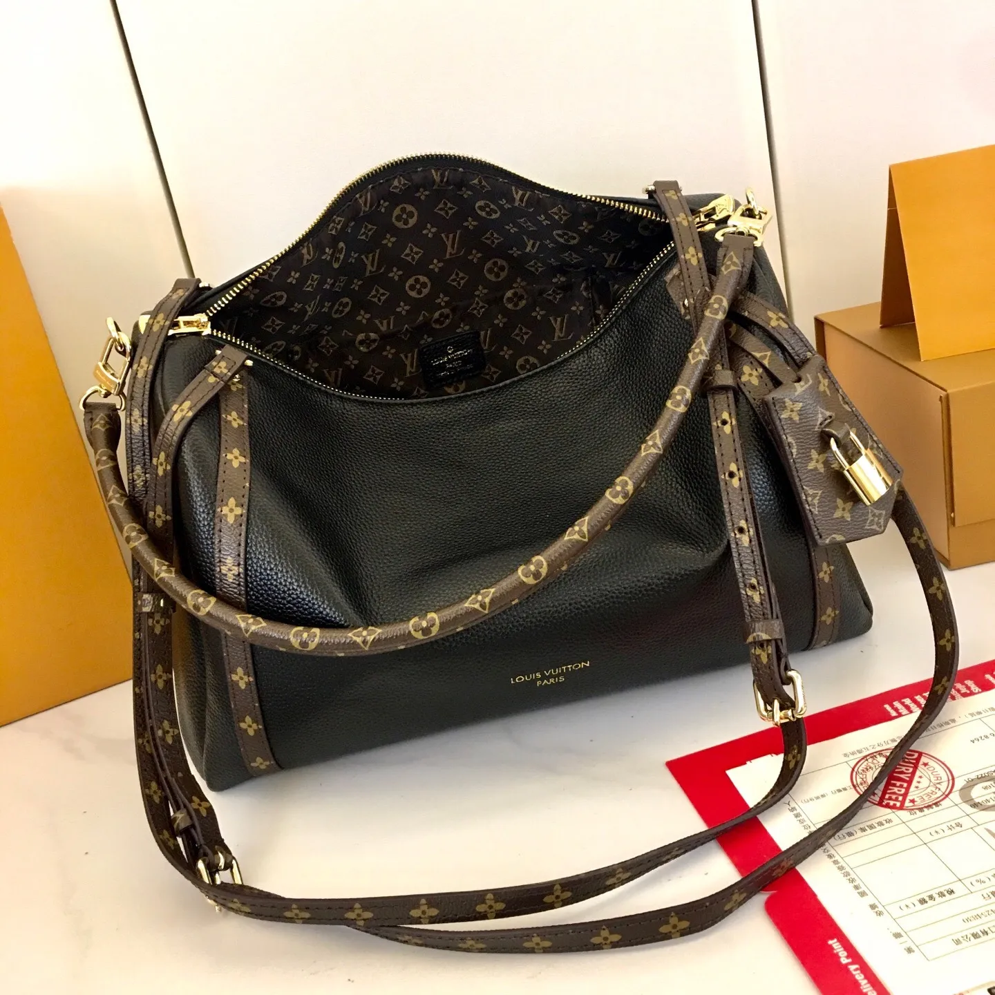 All Categories Official Website "Brand Women's Bags" Women's Bags 💙 LV 2025 New LV Crossbody Bag