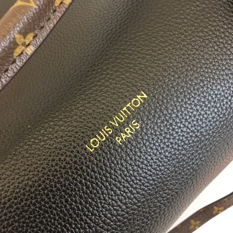All Categories Official Website "Brand Women's Bags" Women's Bags 💙 LV 2025 New LV Crossbody Bag