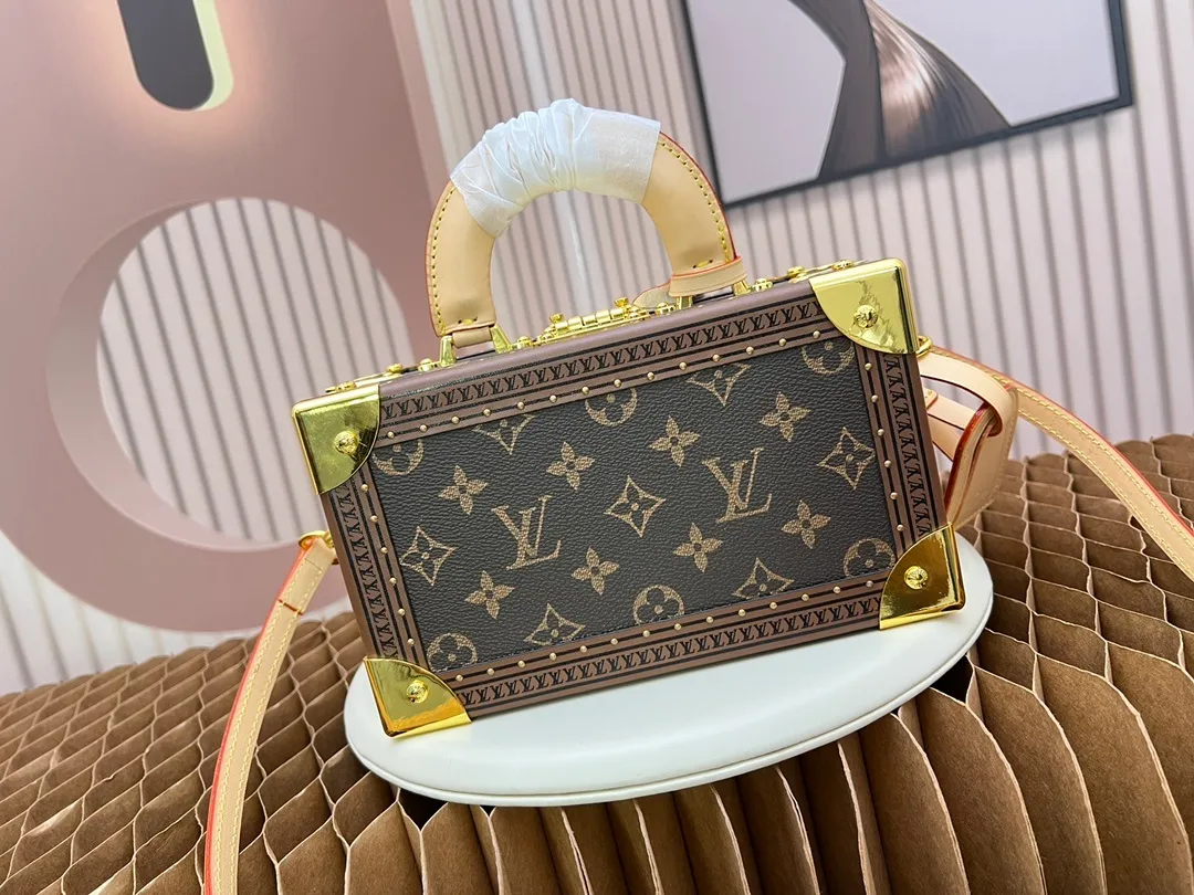 All Categories Official Website "Brand Women's Bags" Women's Bags 💙 LV 2023 New LV Crossbody Bag