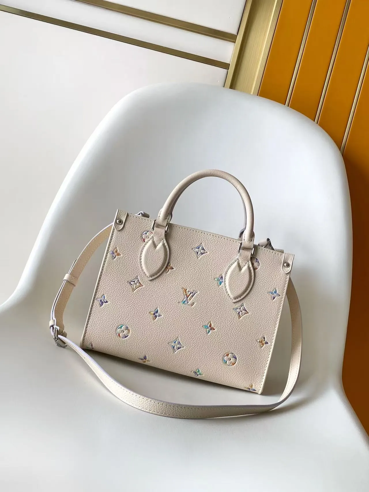 All categories Official website "Brand Women's Bags" Women's Bags 💙 LV LV2026 new crossbody bag