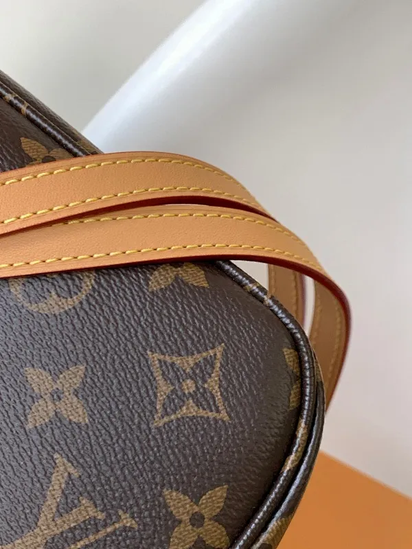 All Categories Official Website "Brand Women's Bags" Women's Bags 💙 LV 2024 New LV Crossbody Bag