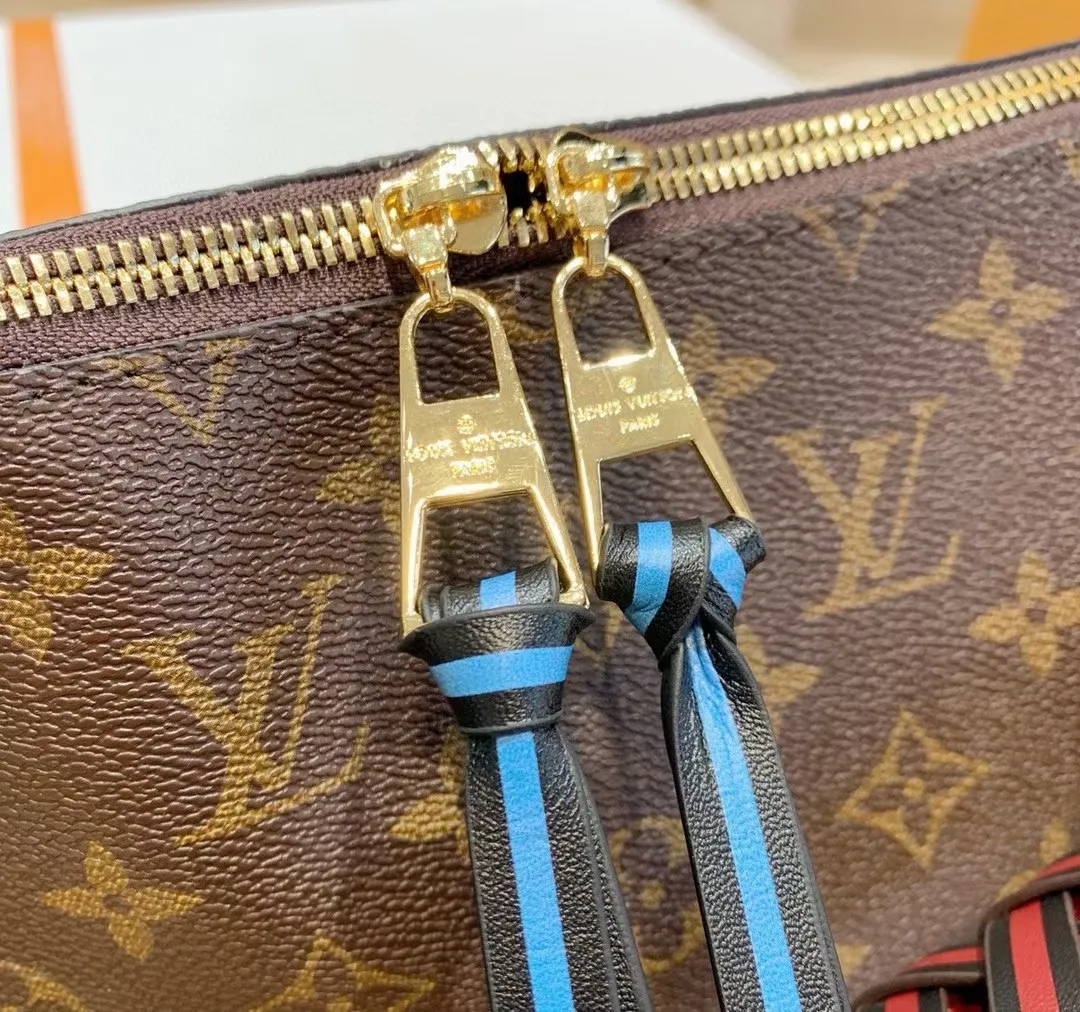 All categories Official website "Brand Women's Bags" Women's Bags 💙 LV fine imitation LV, high imitation LV bags, LV crossbody bags, 2023 official latest version LV armpit bags, LV bag factory, recommended bags, size: 25-21CM