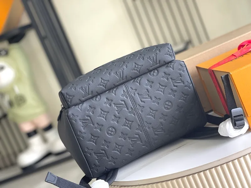 All categories 💚 Authentic bags 💚 LV 2026 counter same style backpack