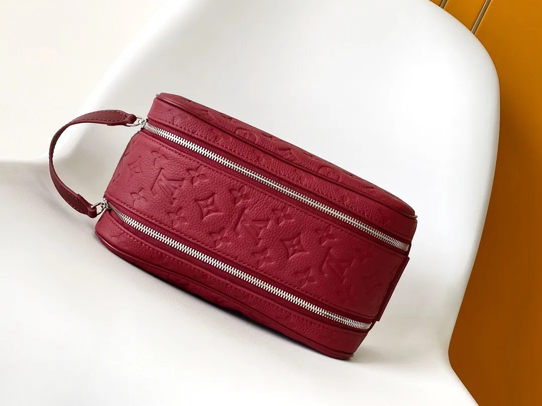 All Categories Official Website "Brand Women's Bags" Women's Bags 💙 LV 2025 New LV Cosmetic Bag