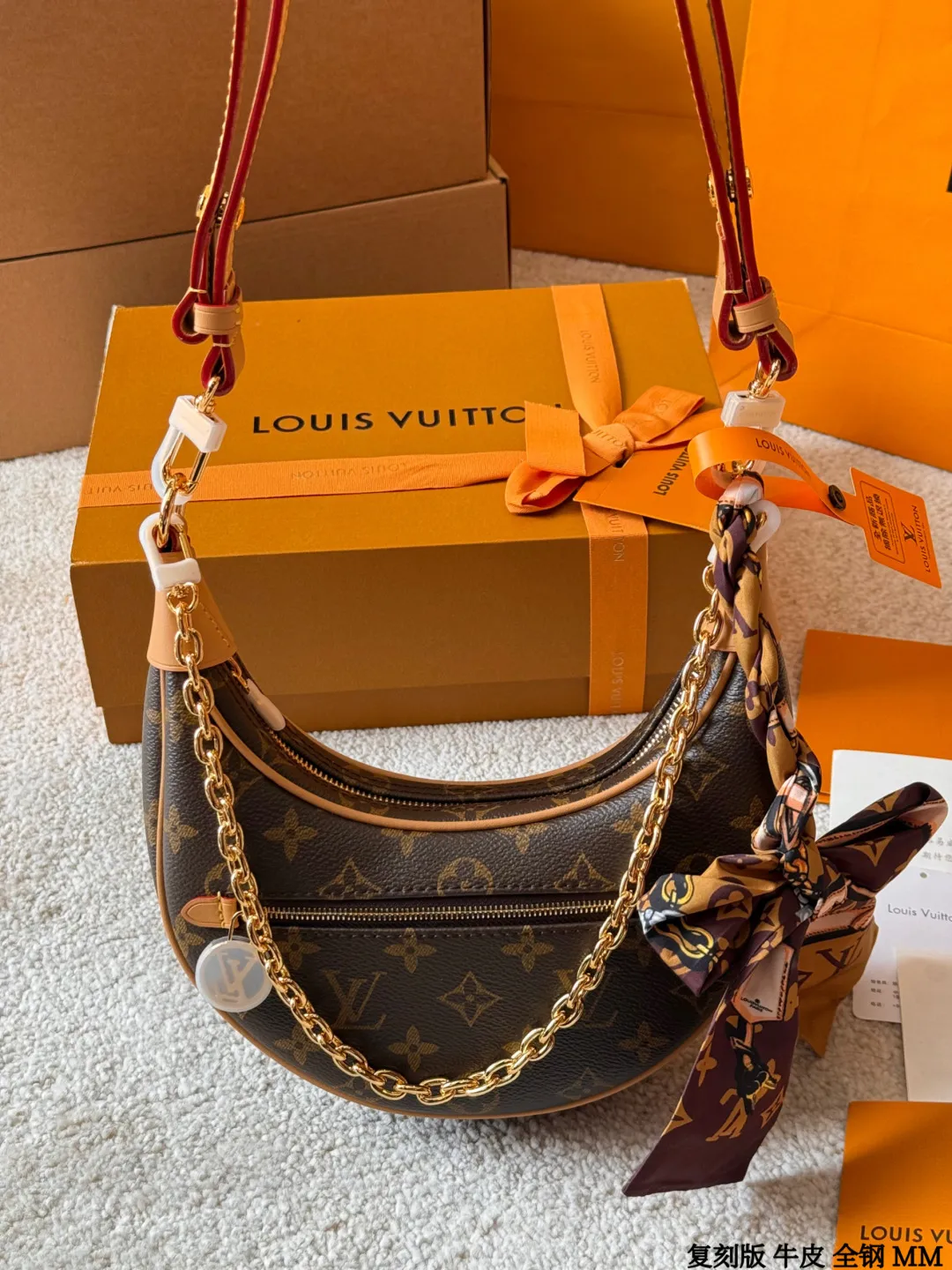 All categories Official website "Brand Women's Bags" Women's Bags 💙 LV 2025 new LV armpit bag