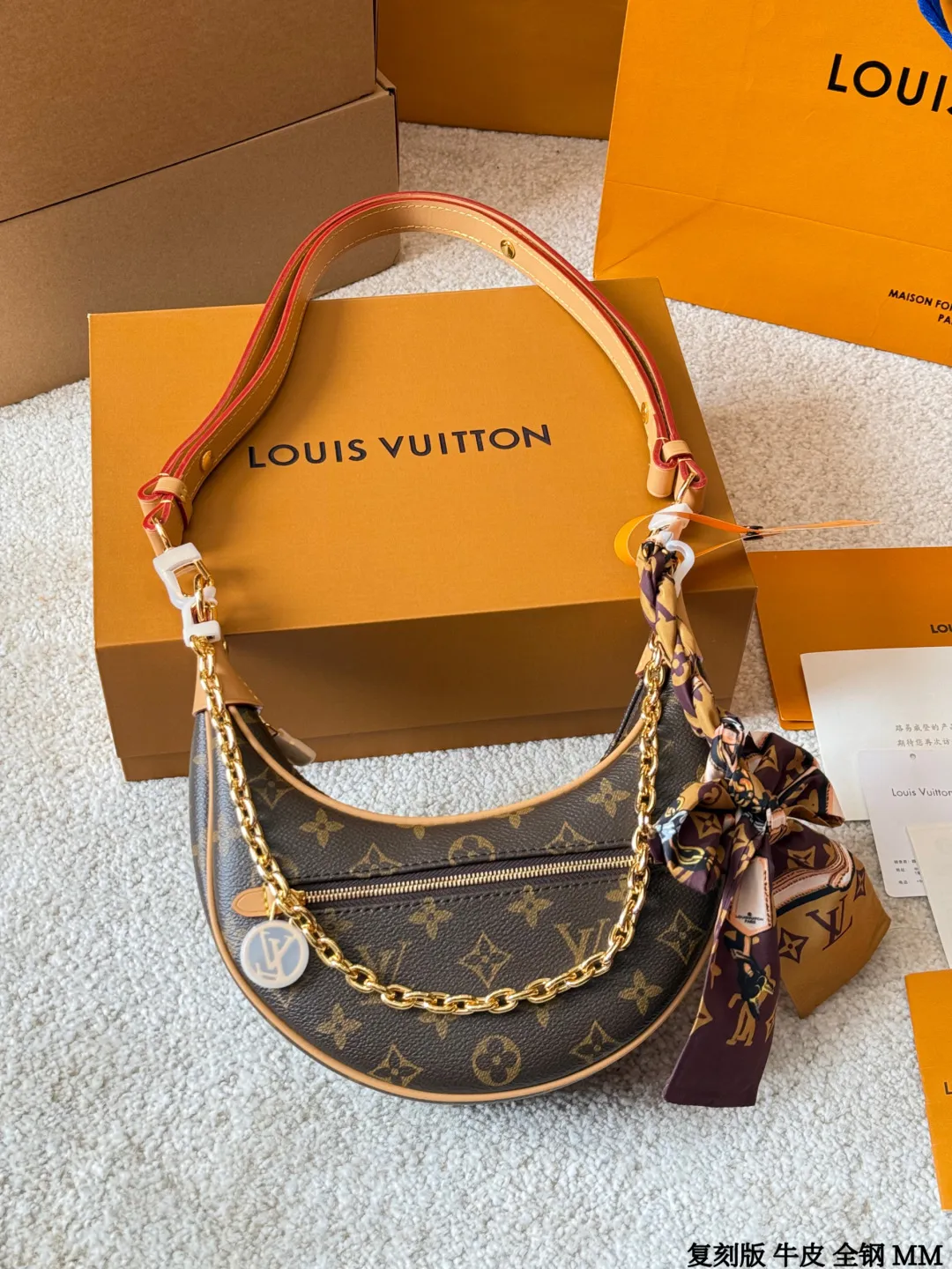 All categories Official website "Brand Women's Bags" Women's Bags 💙 LV 2025 new LV armpit bag