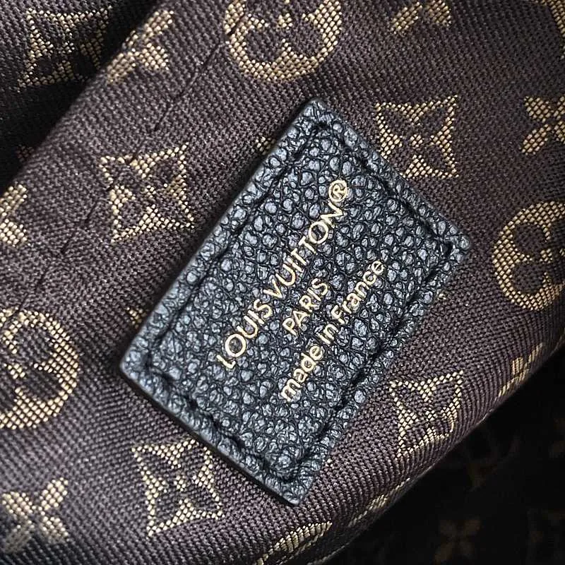 All Categories Official Website "Brand Women's Bags" Women's Bags 💙 LV LV 2026 New Crossbody Shoulder Bag