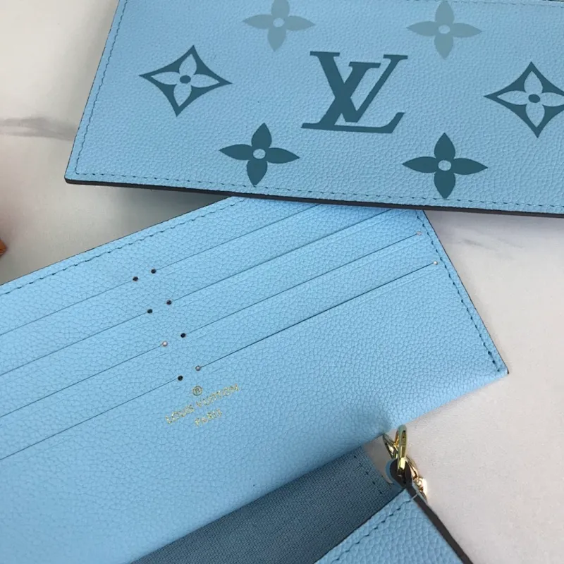 All categories Official website "Brand Women's Bags" Women's Bags 💙 LV 2022 official new LV crossbody bag wholesale 58001000 High quality Size: 21-12-3CM