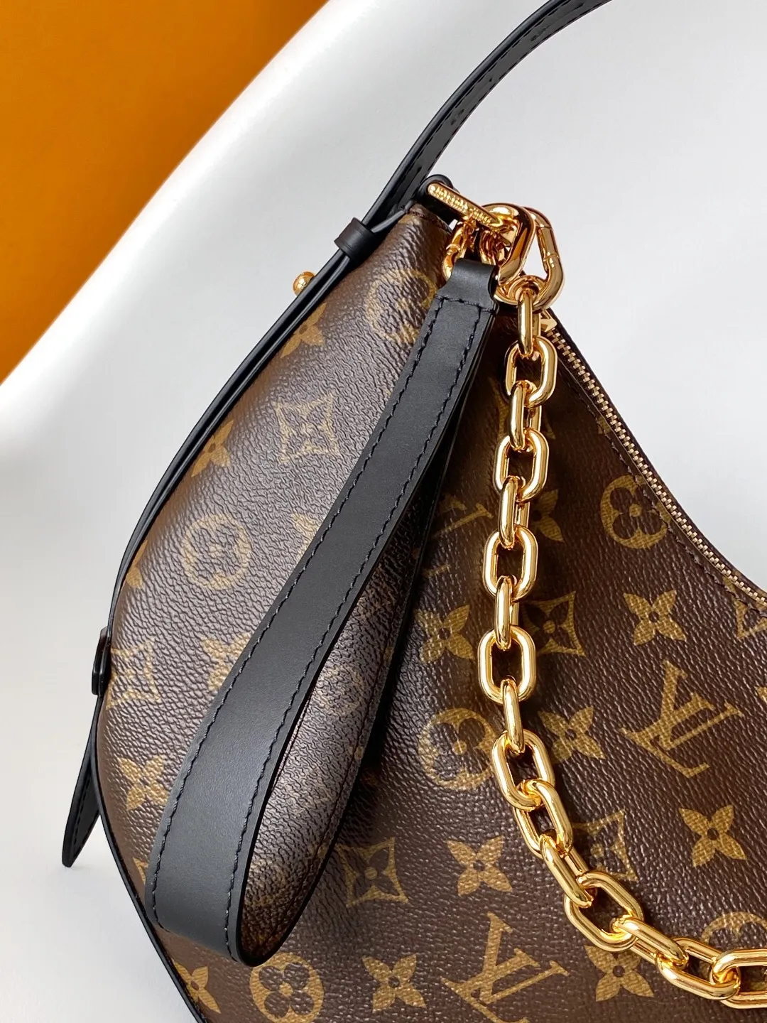All categories Official website "Brand Women's Bags" Women's Bags 💙 LV 2025 new LV armpit bag
